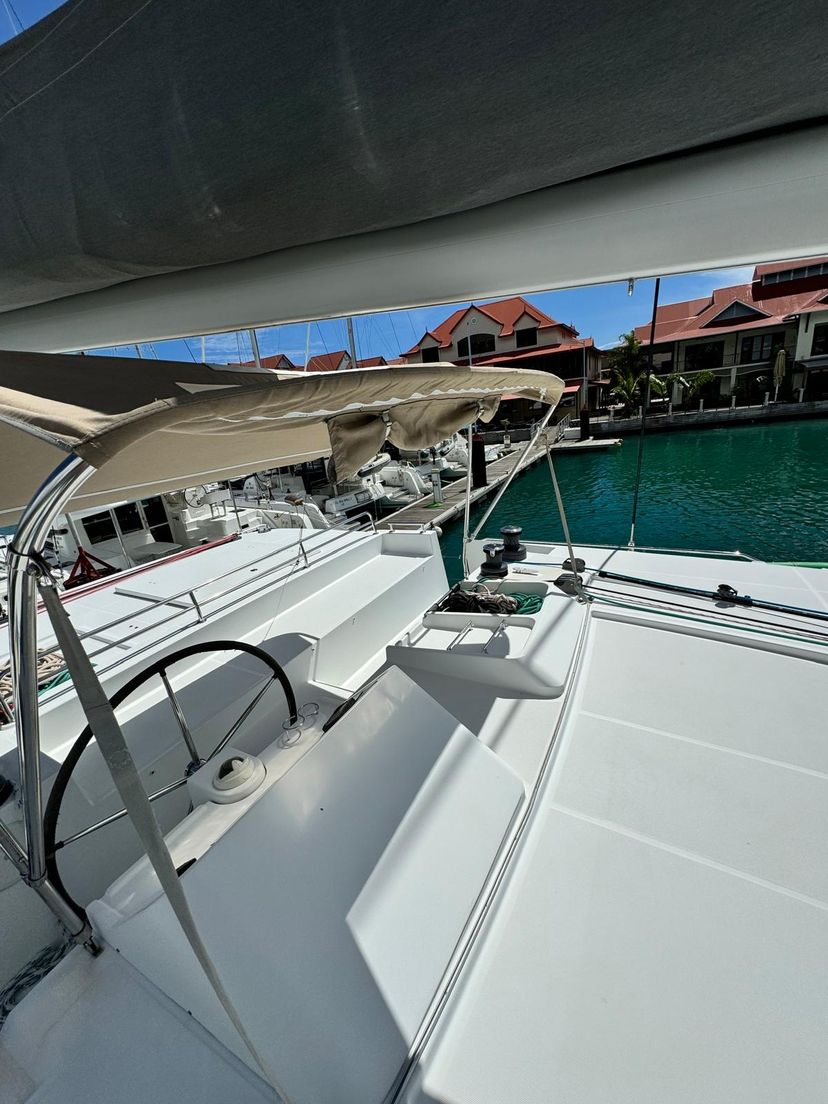 Lagoon 45 ZIL SEASHELL