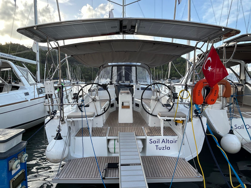 Beneteau OCEANIS 34.1 Sail Altair 1