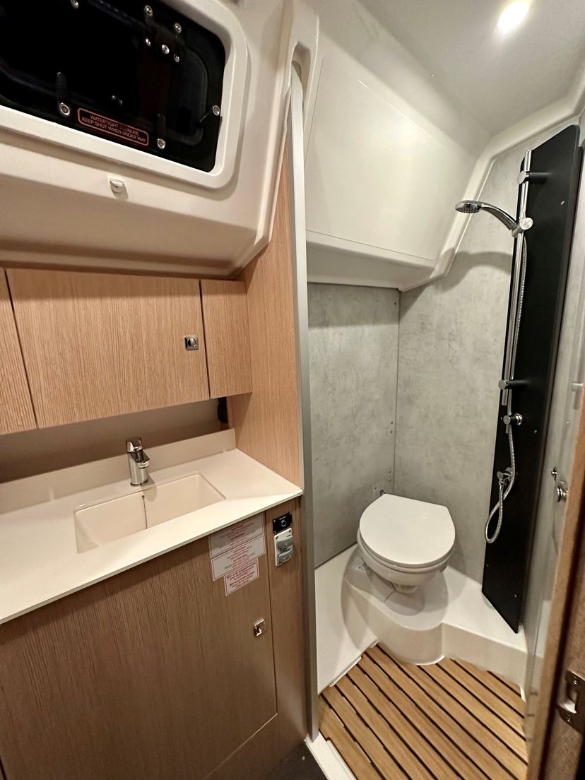 Bavaria Yachtbau C42 ERMIS