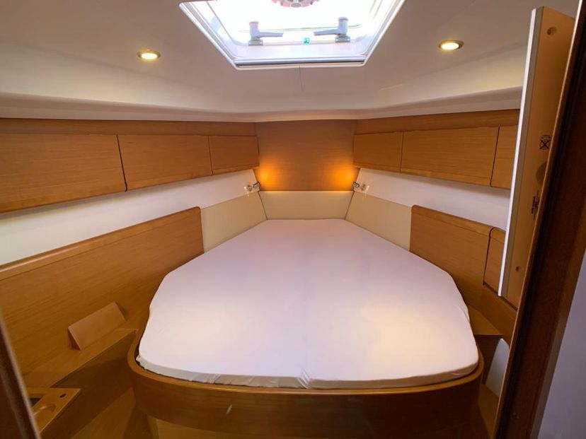 Jeanneau 45 Aurora