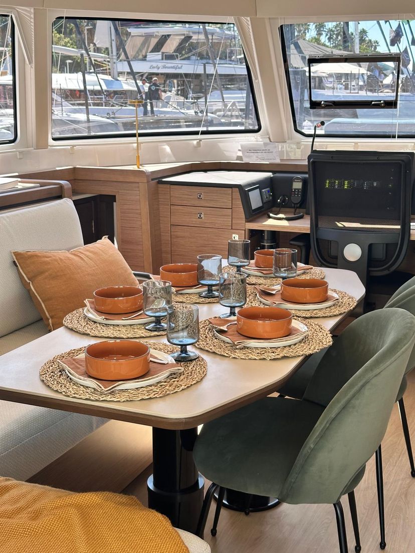 Catamarans Nautitech 48 Luna