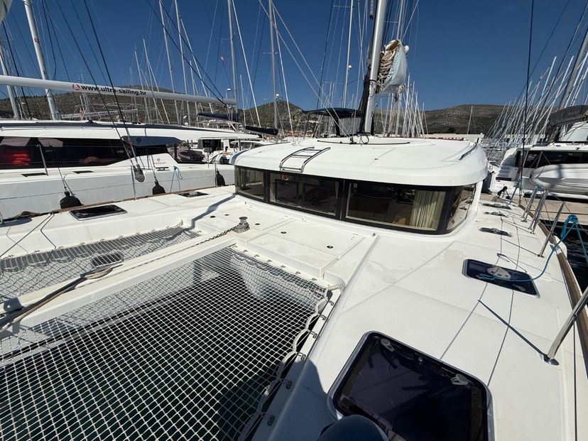 Lagoon 39 Cava