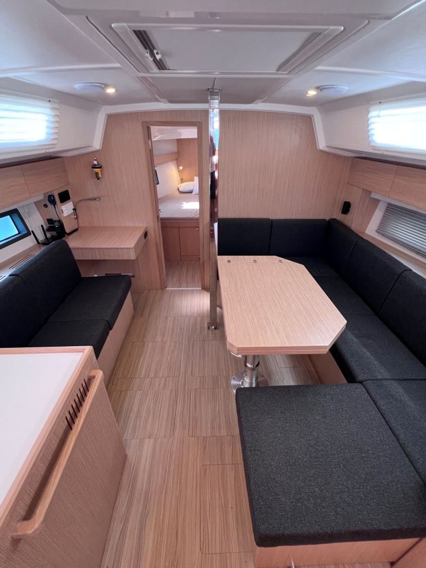 Bavaria Yachtbau C42 SIROCO