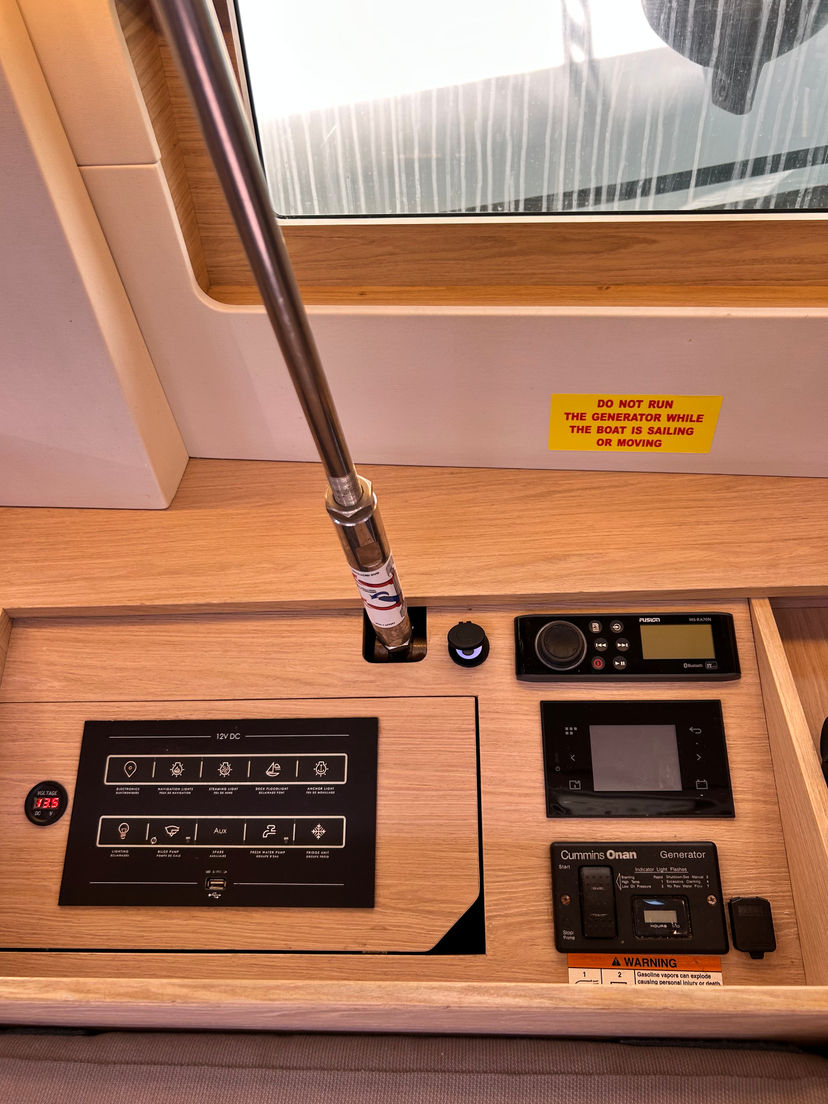 Beneteau OCEANIS 51.1 Barracuda (Refit 2026 - A/C - Generator - Electric Heads - 12 Pax)
