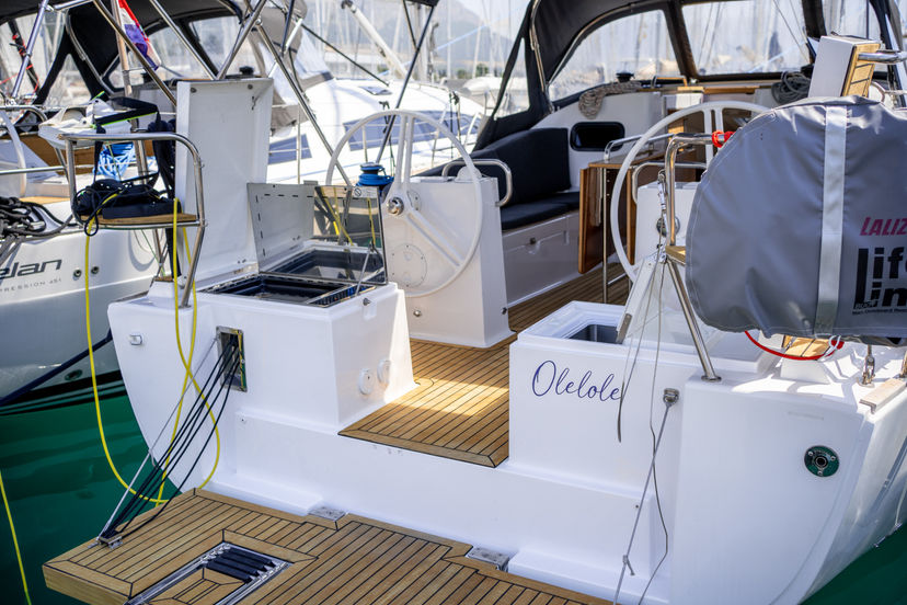 Elan IMPRESSION 40.1 Olelole