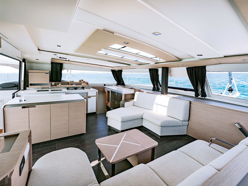 Fountaine Pajot ALTHEA
