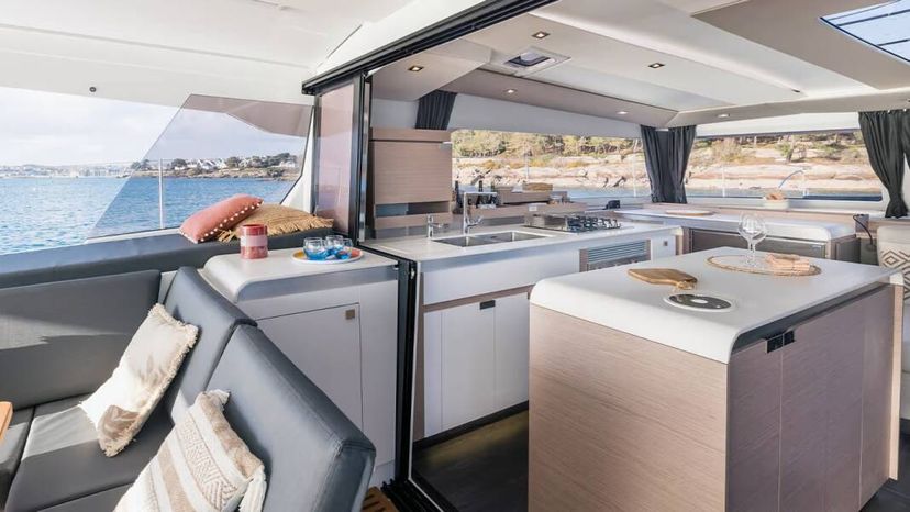 Fountaine Pajot ALTHEA