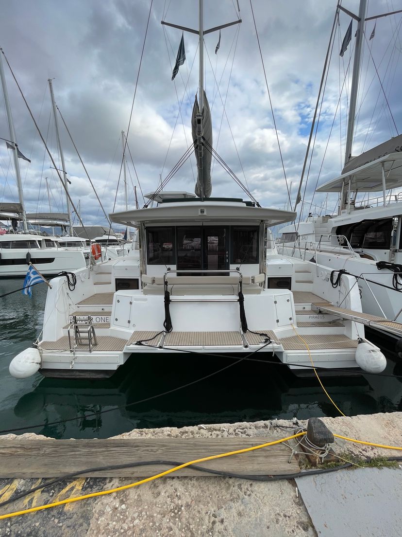 Bali Catamarans 4.4 Romar One