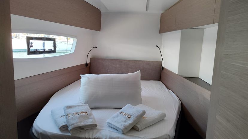 Fountaine Pajot 42 Cicada
