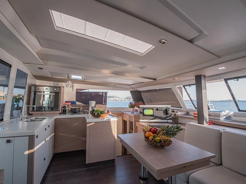Fountaine Pajot 42 Nou Nou 1
