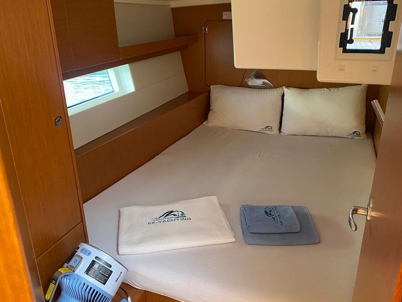Bavaria Yachtbau 45 Mina 52