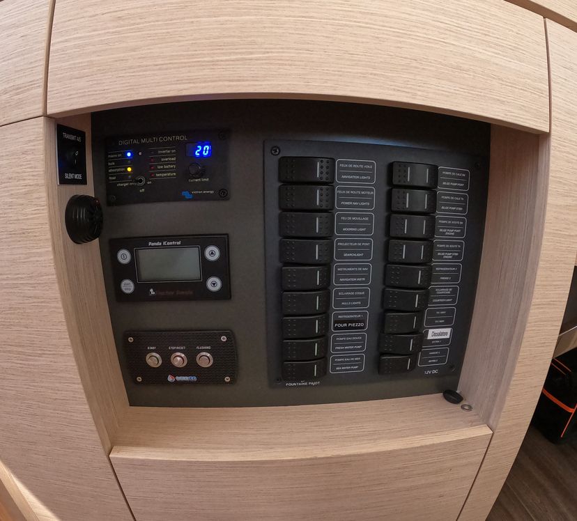 Fountaine Pajot 47 Premium