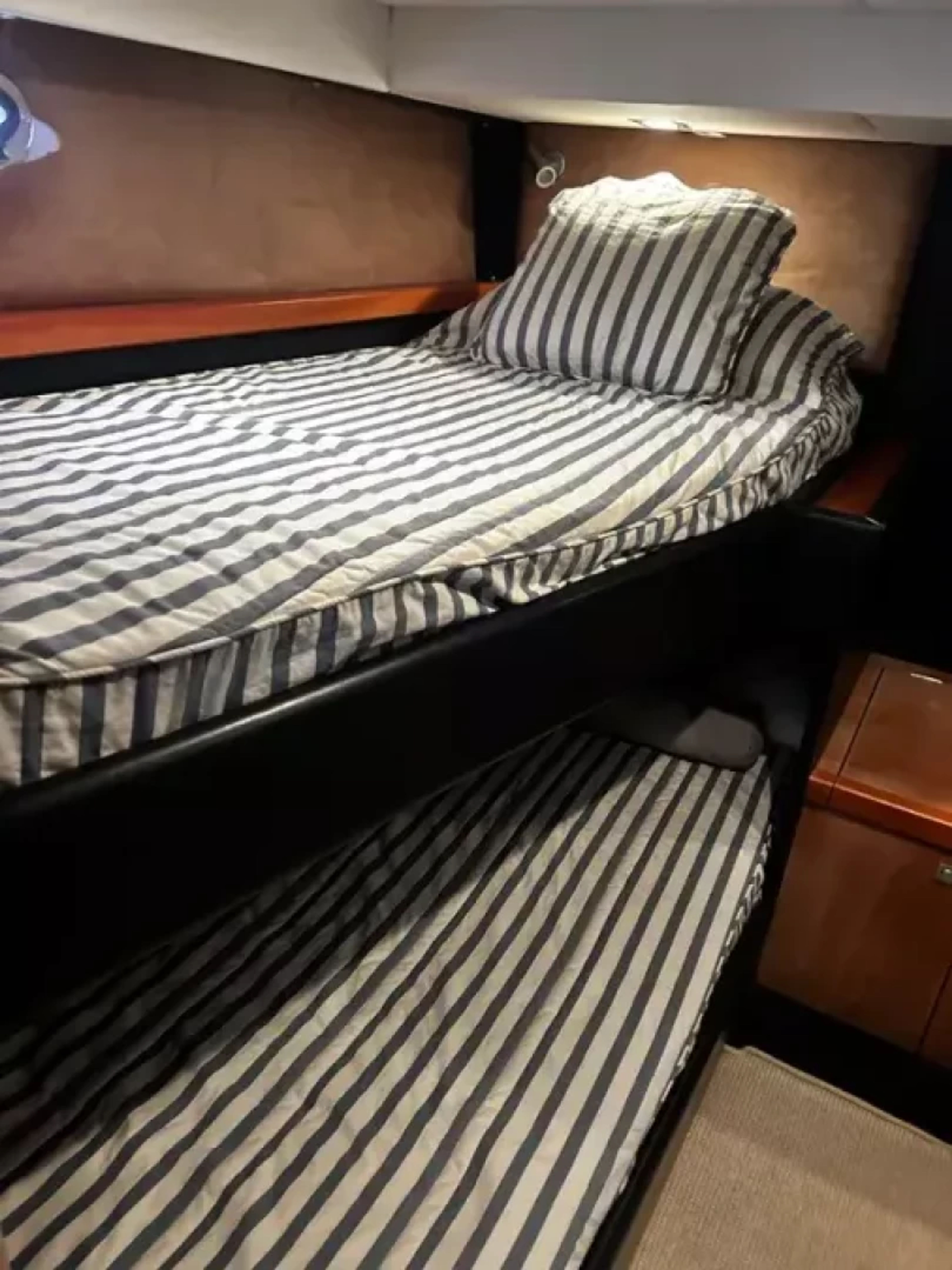 Bunk Bed Cabin