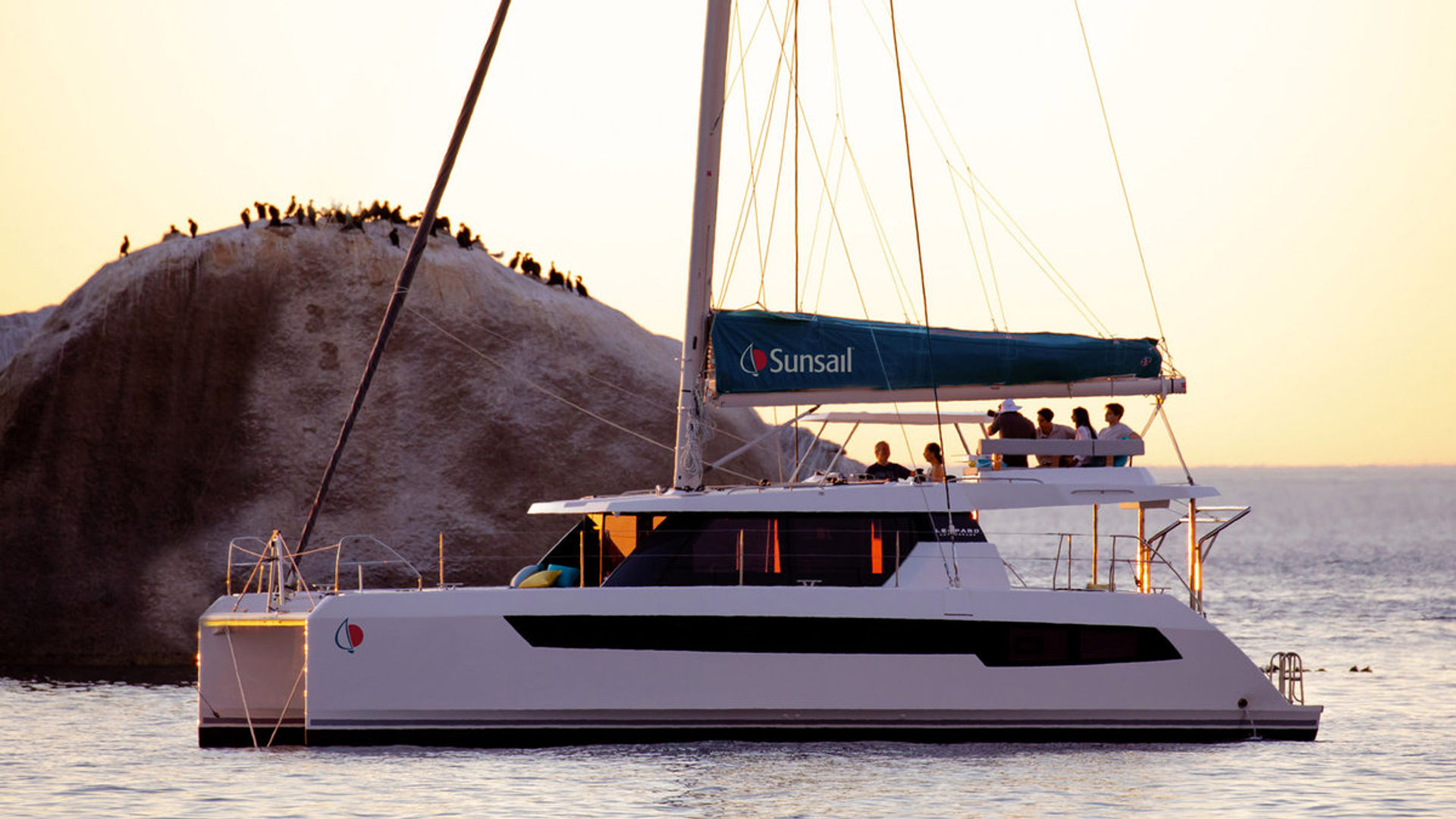 7015548090000102889_Sunsail_424_Leopard_42_-_ext_2.jpg