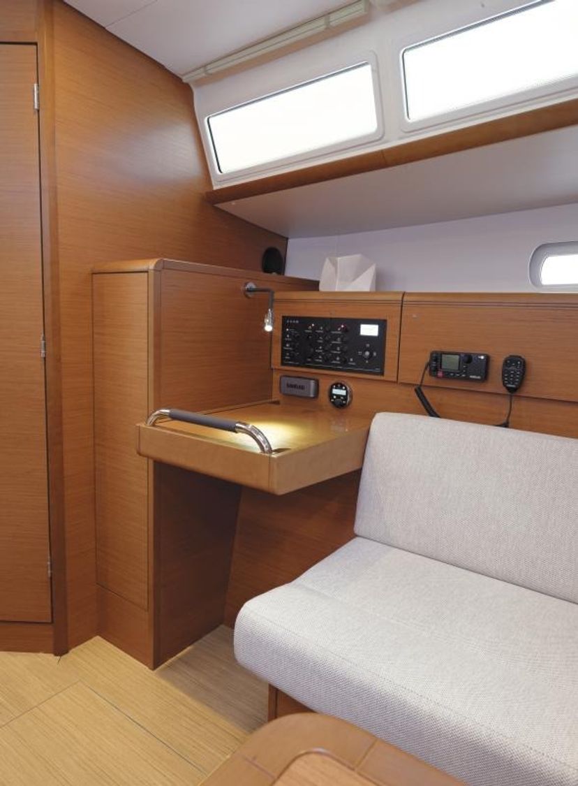 Jeanneau 37 Minerva