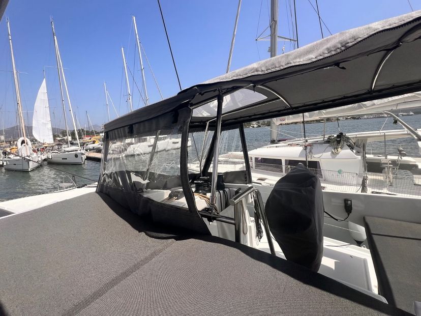 Fountaine Pajot 42 Bollinger