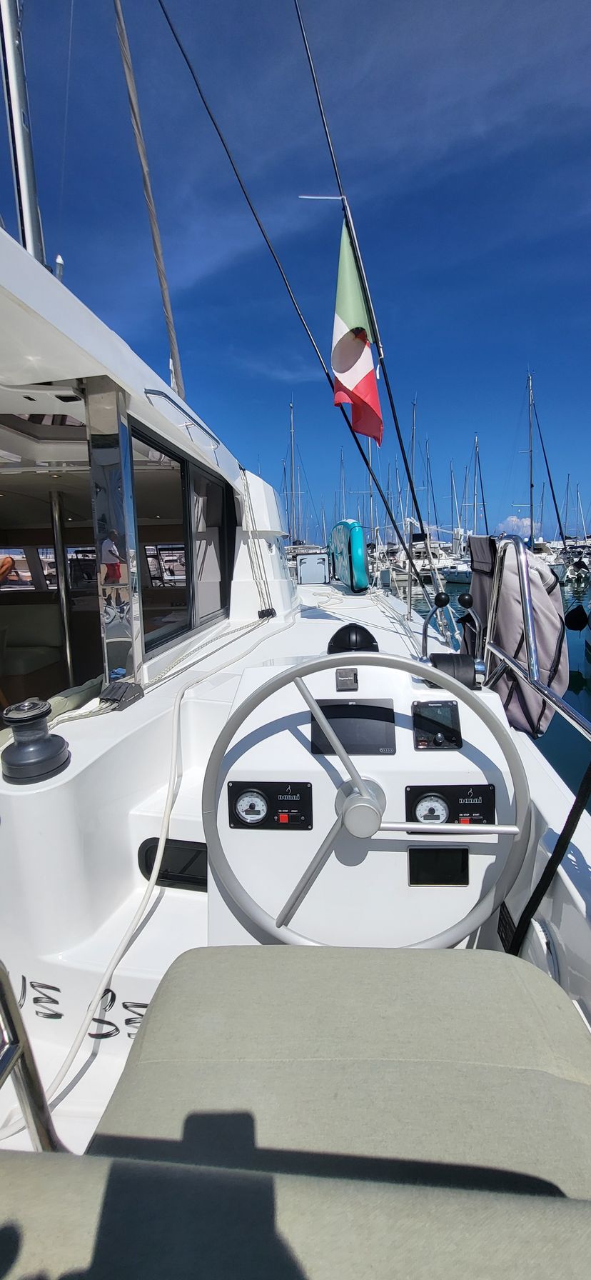 Lagoon 46 Blue Moon