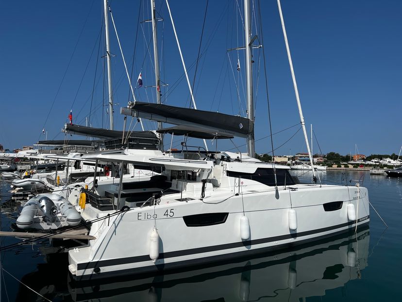 Fountaine Pajot 45 Santa Maria