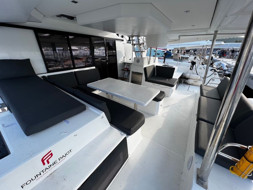 Fountaine Pajot 45 Santa Maria
