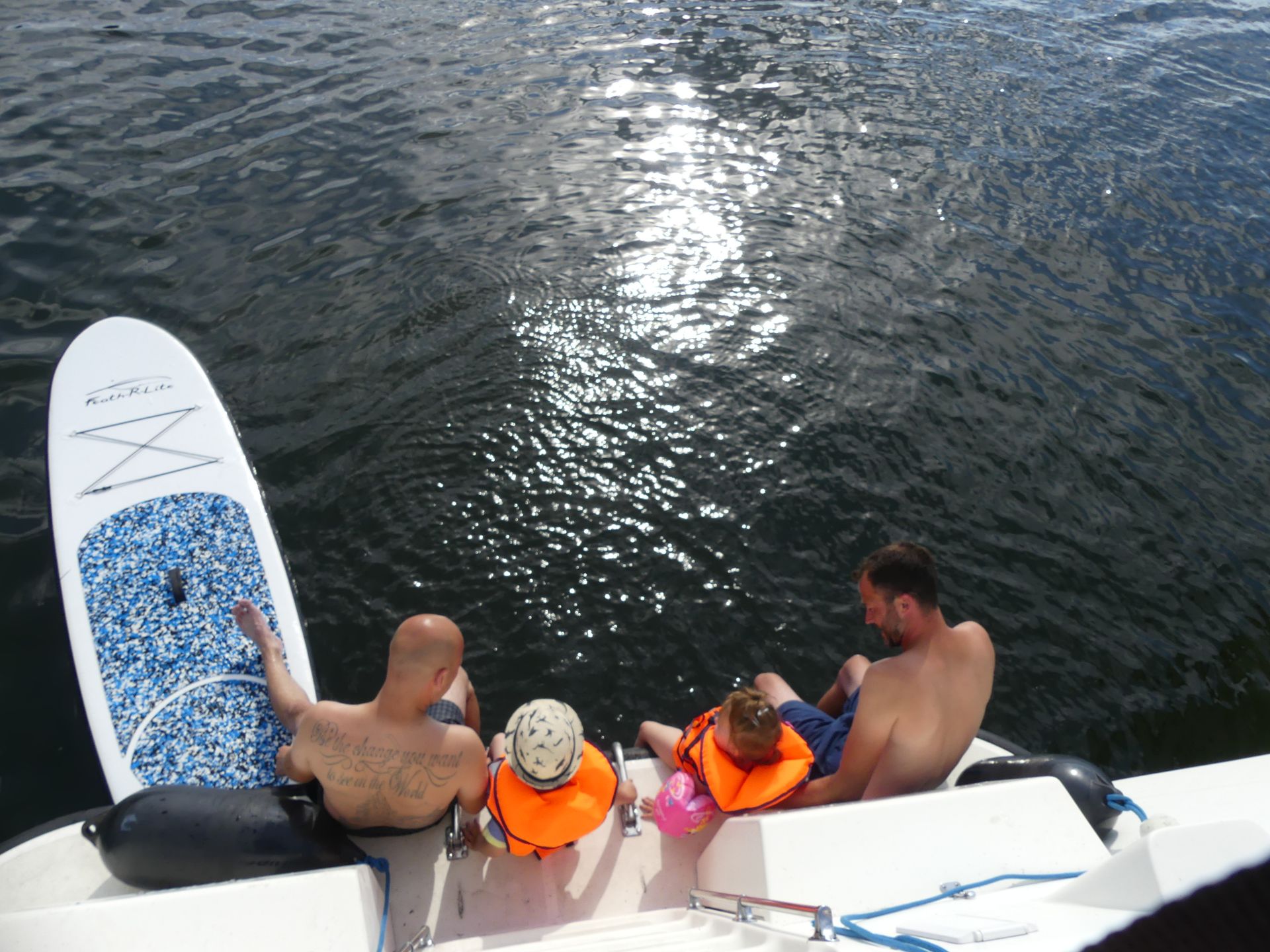 7100665820000107805_Tarpon_42TP_ext4.jpg