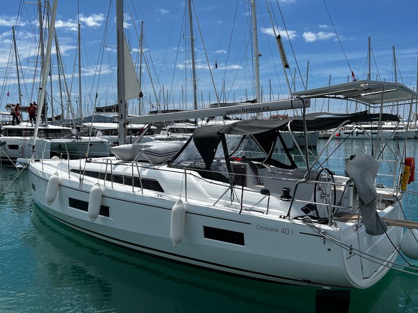 Beneteau 40 Elizabeth