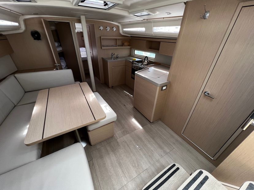 Beneteau 40 Elizabeth