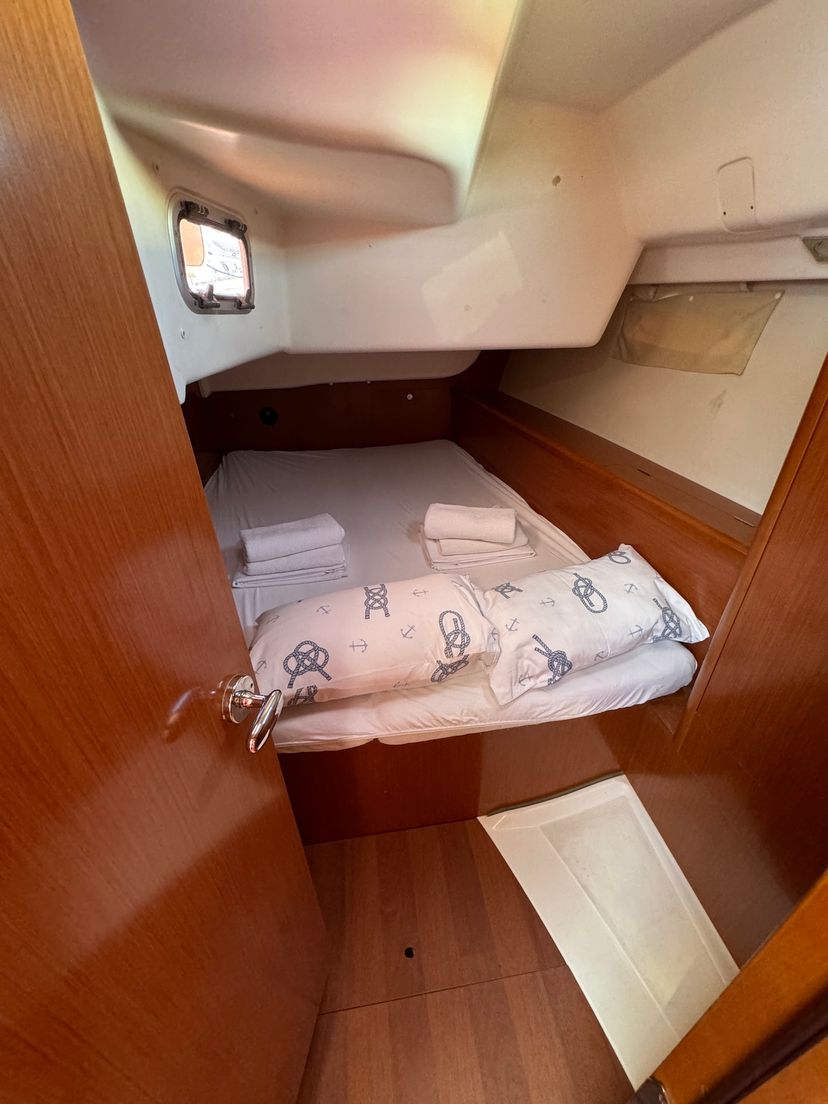 Beneteau OCEANIS 43 Magnolia
