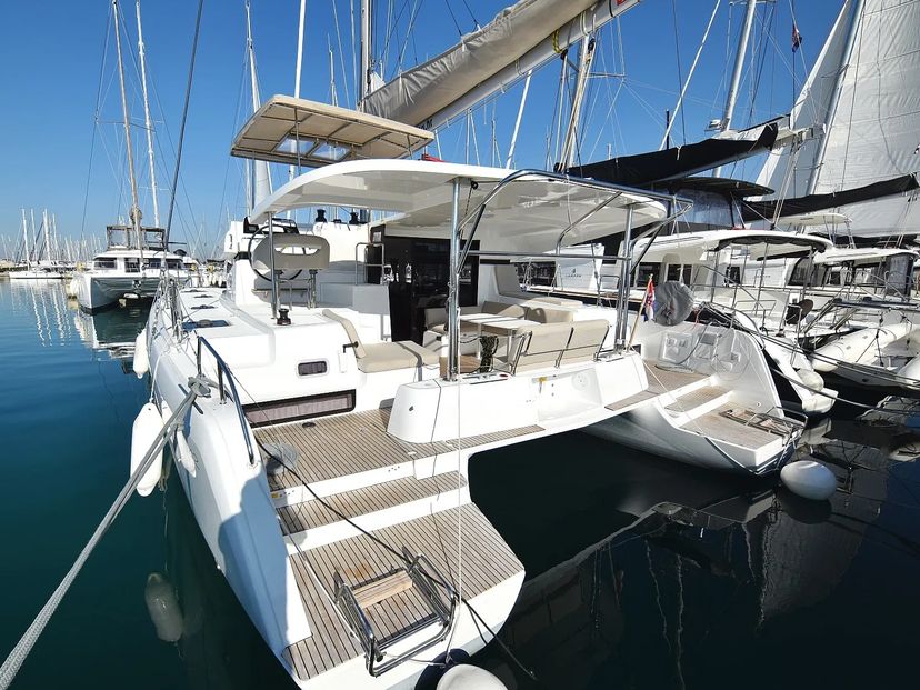 Lagoon 42 CUZAMEN
