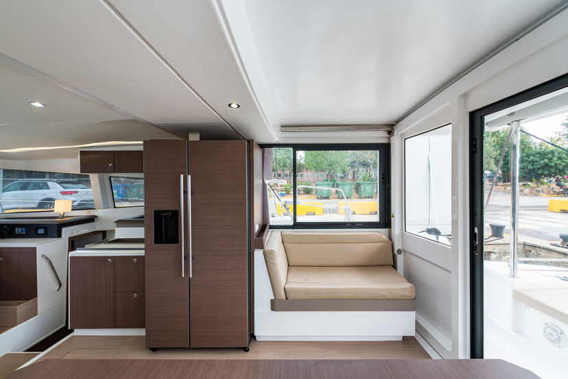 Bali Catamarans 4.3 Alba