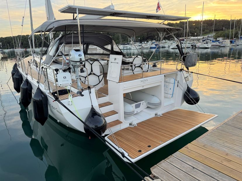 Bavaria Yachtbau 57 Mina