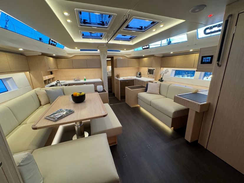 Bavaria Yachtbau 57 Mina