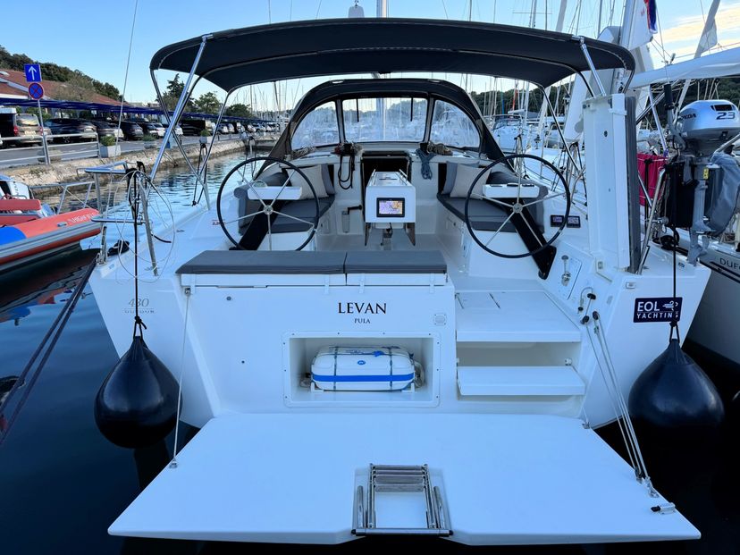 Dufour Yachts 43 Levan