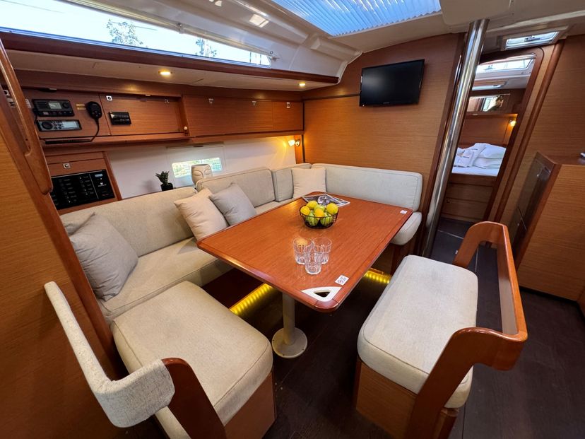 Dufour Yachts 43 Levan