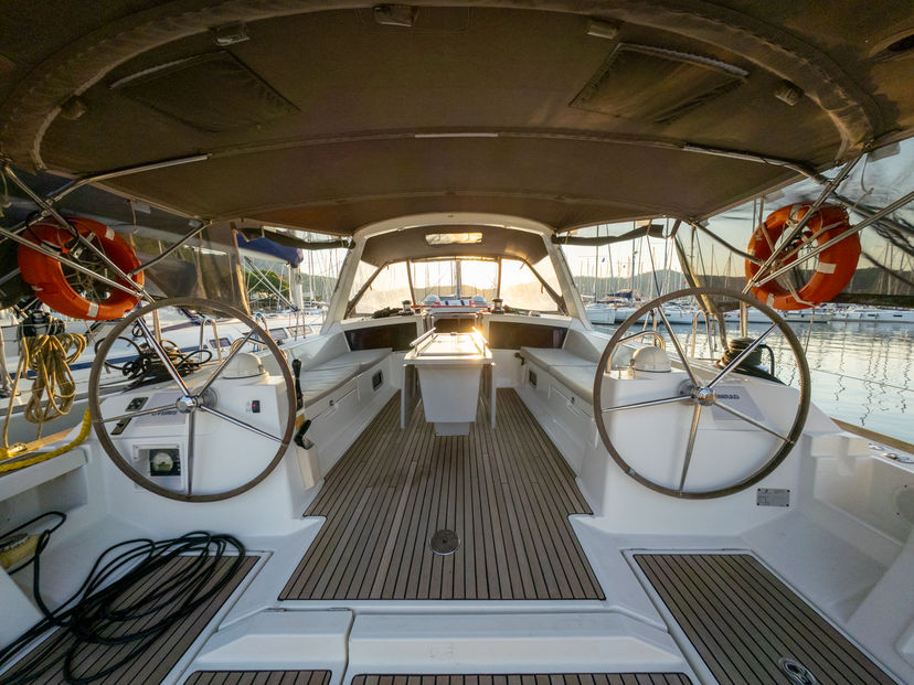 Beneteau OCEANIS 48 Athena