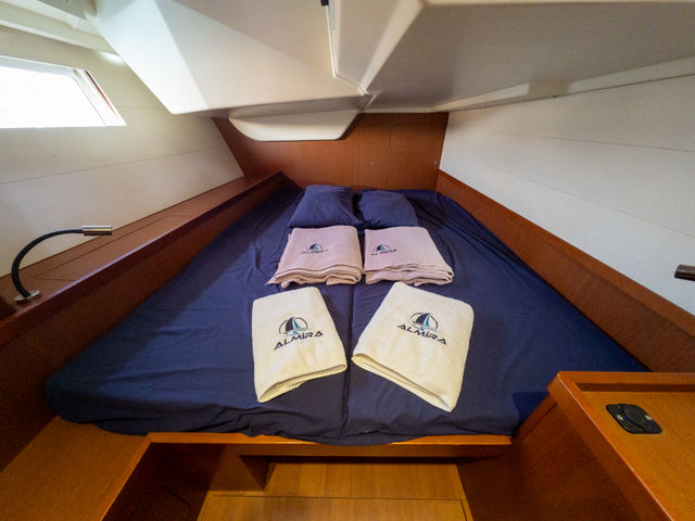 Beneteau OCEANIS 48 Athena