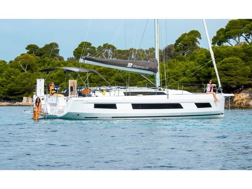 Dufour Yachts 44 One Heart
