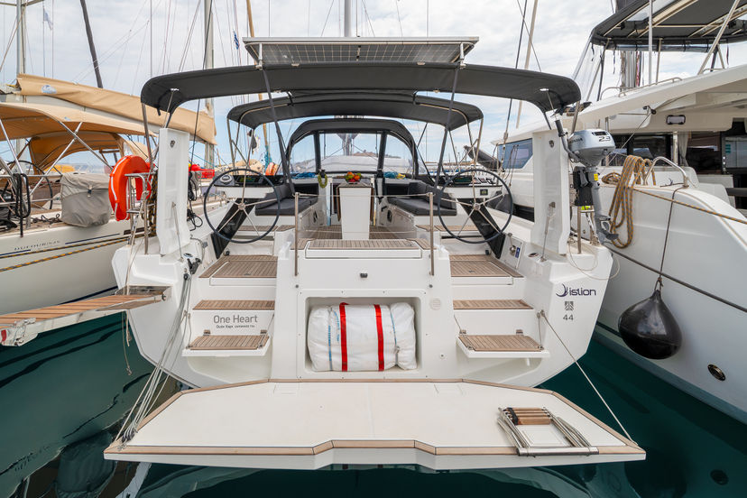 Dufour Yachts 44 One Heart