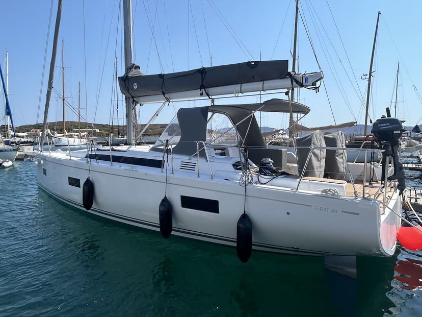 Beneteau FIRST 44 TITI