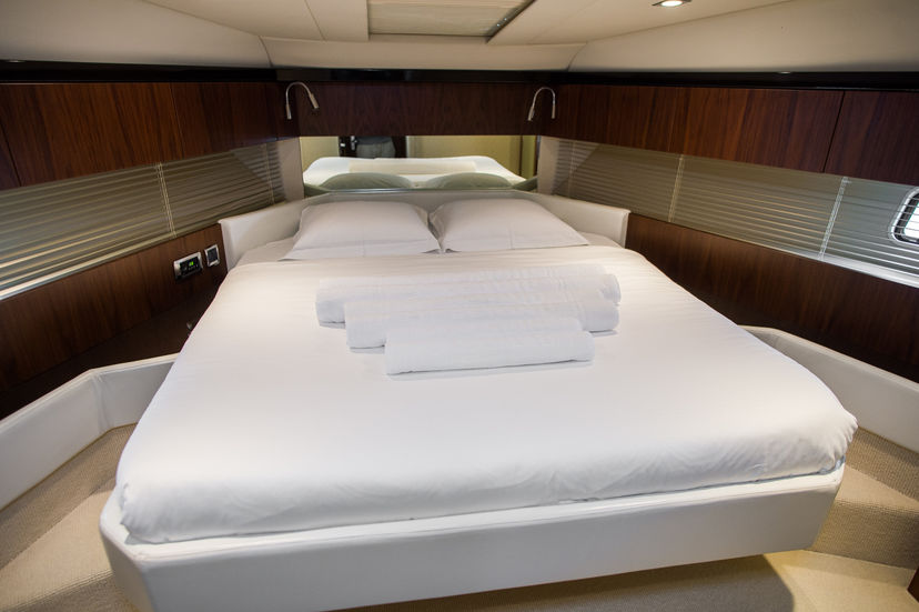 Fairline Boats 42 Solitaire