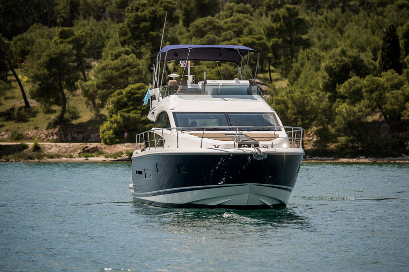 Fairline Boats 42 Solitaire