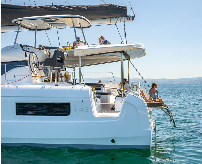 Lagoon 43 REA
