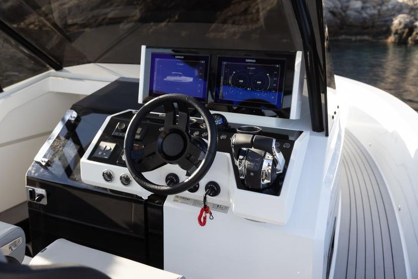 De Antonio Yachts 36 Zagreb