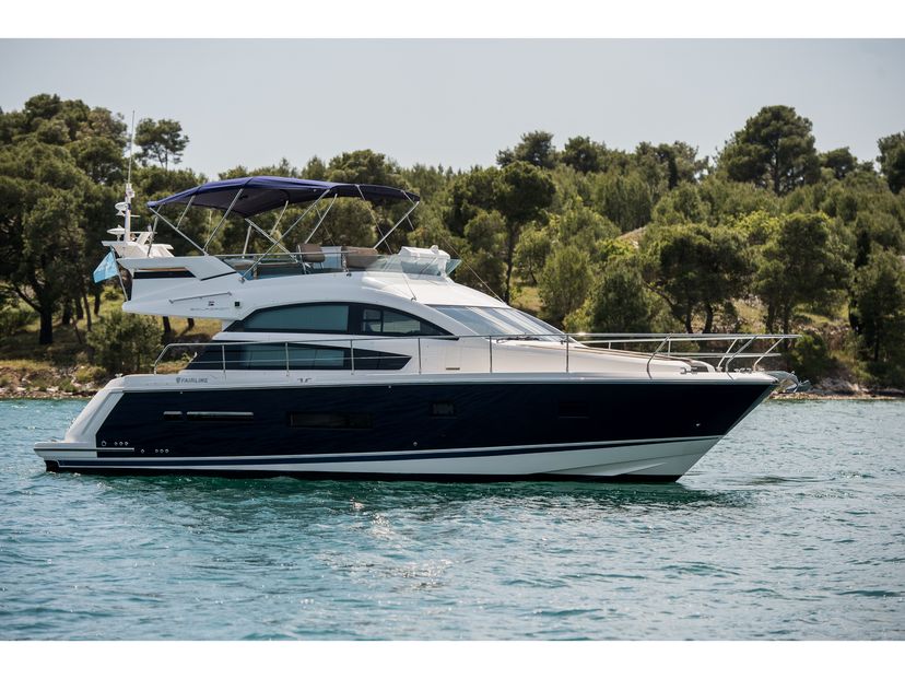 Fairline Boats 42 Solitaire