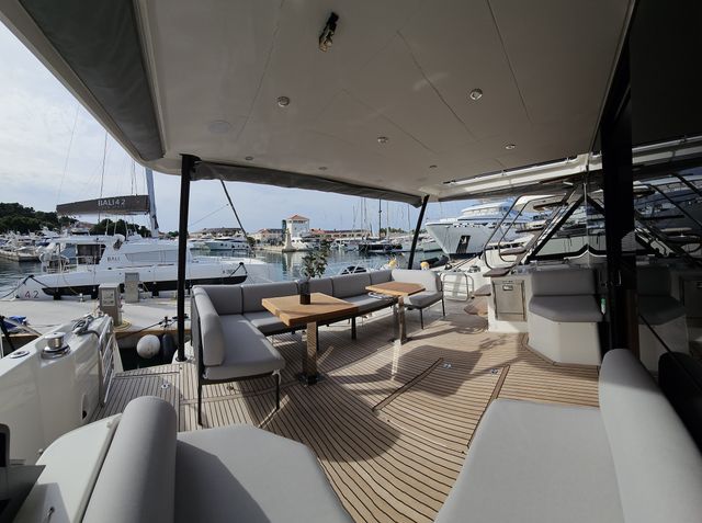 Prestige 48 Diamond Si