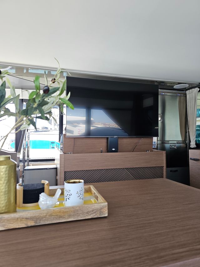 Prestige 48 Diamond Si