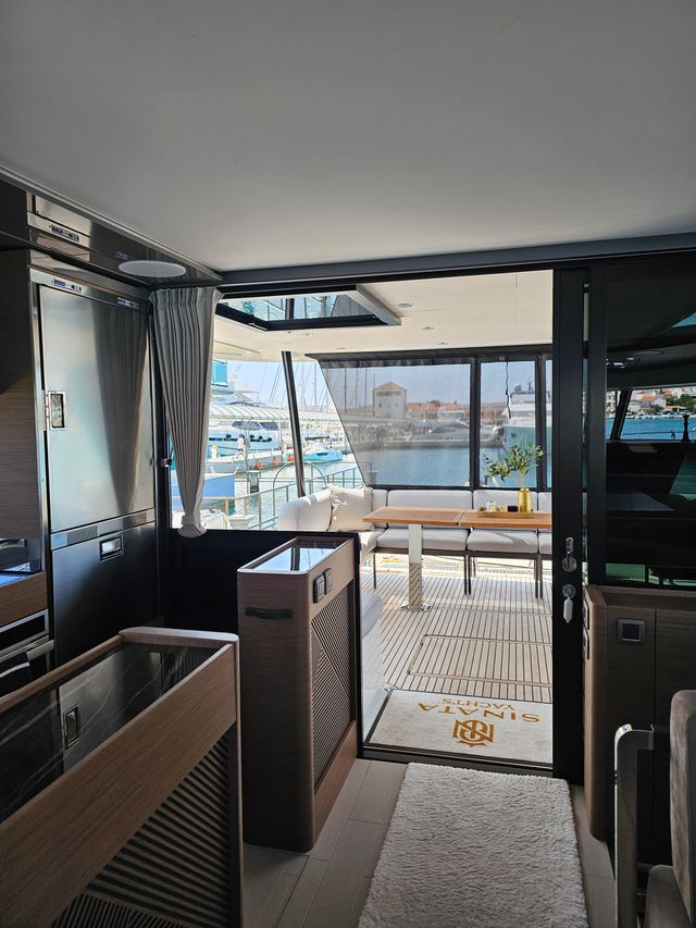 Prestige 48 Diamond Si