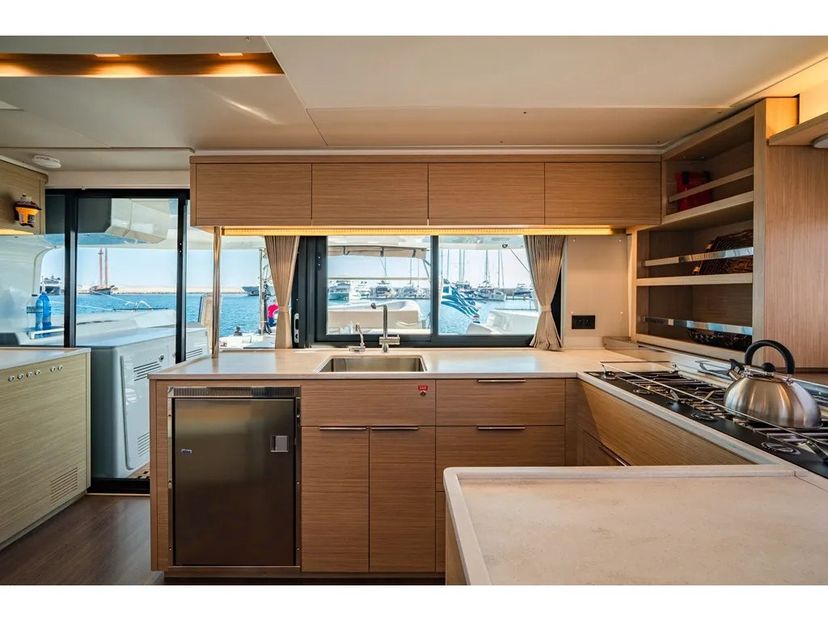 Lagoon 46 MARY GRACE II