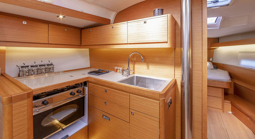 Dufour Yachts 43 TRINITY