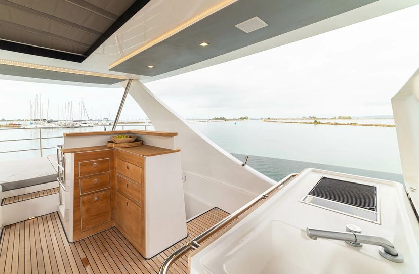 Aventura Catamarans 50 Kamchatka
