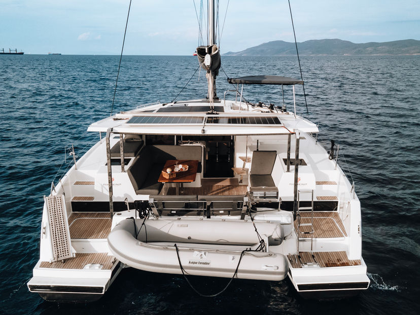 Fountaine Pajot 40 Carpe Vitam